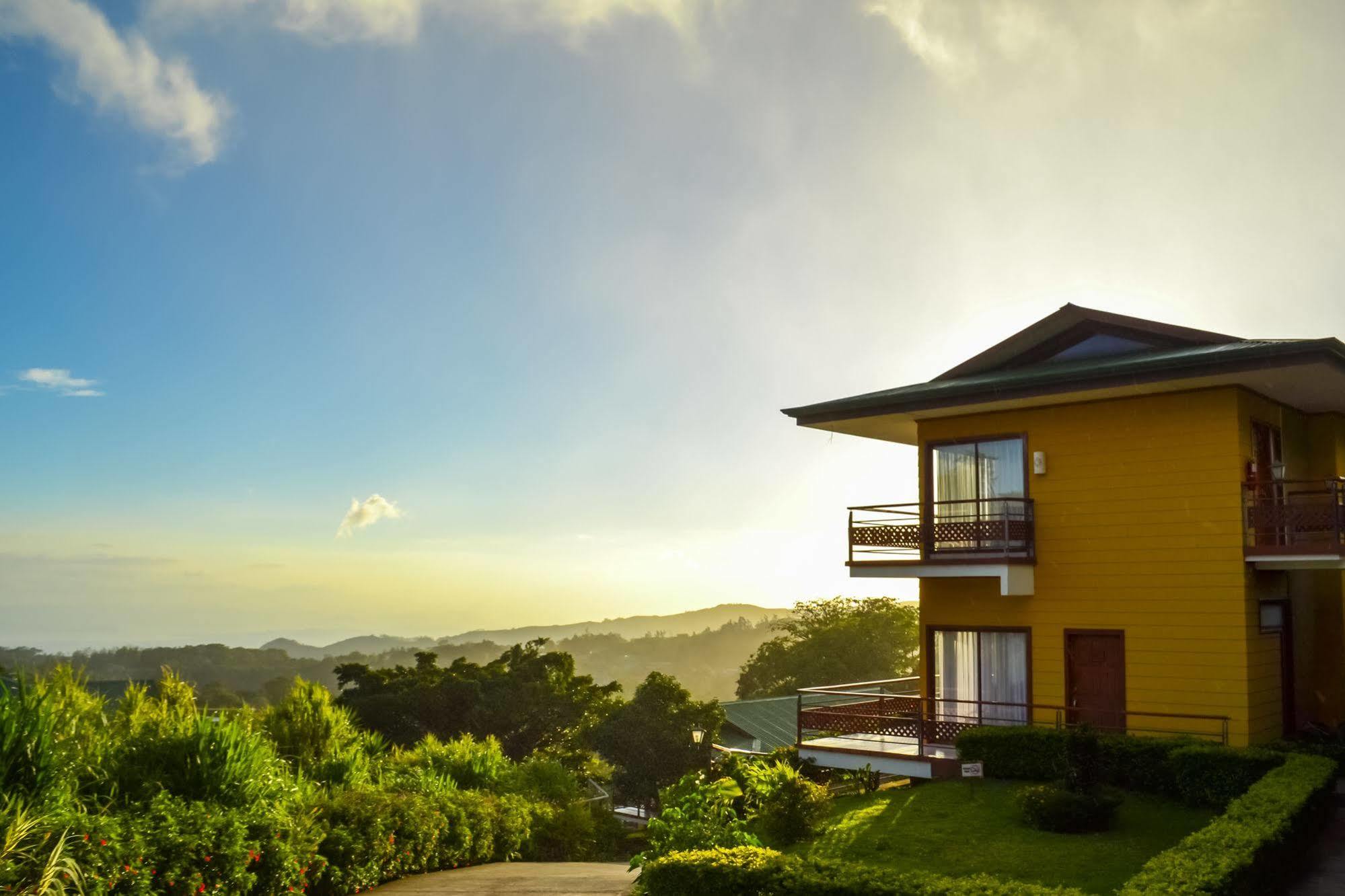 Ficus Lodge Monteverde Exterior photo